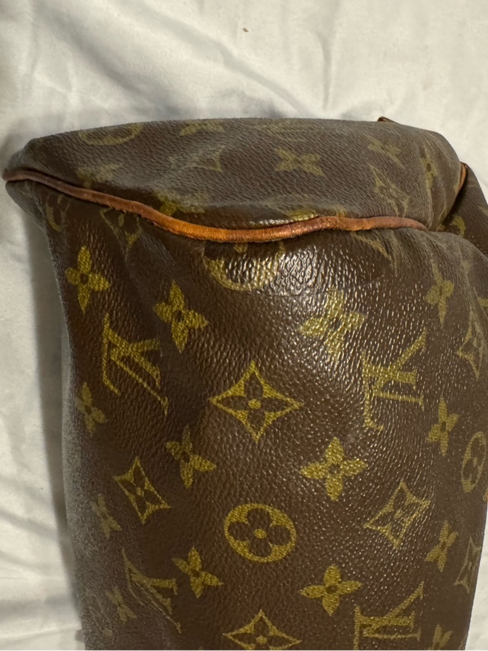 Louis Vuitton Brown Monogram Canvas Speedy - Vintage (date code 093) - Picture 6 of 13